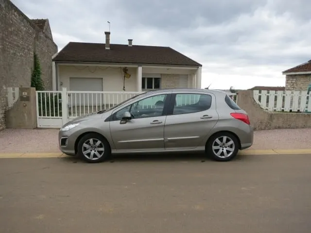 Peugeot Rental Car in Burgundy France