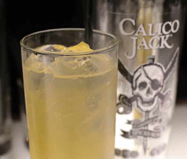 1 Tippling Place - Spiced Rum Buck with Spiced Rum, Pineapple, Sugar and Club Soda Feastival 2014