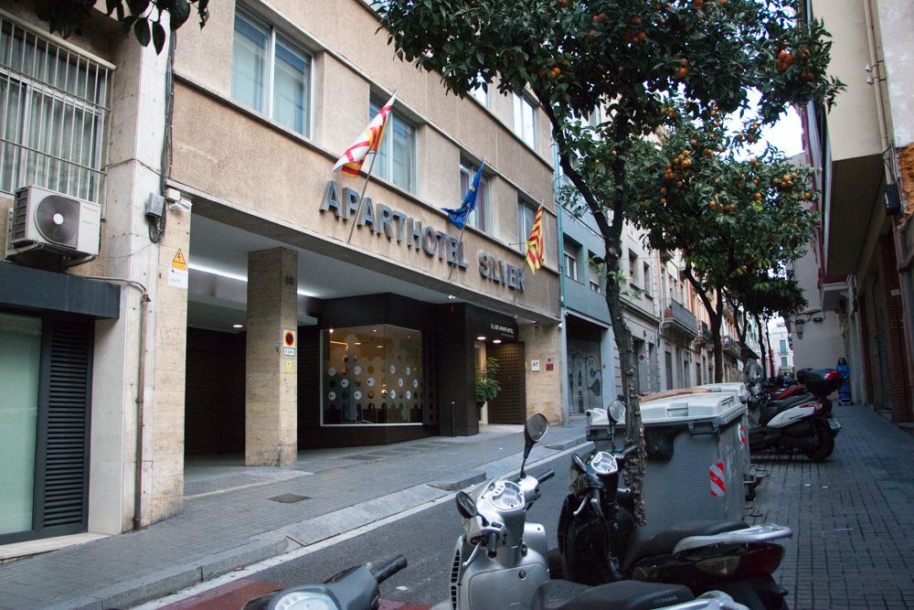 Exterior of The Aparthotel Silver Barcelona 