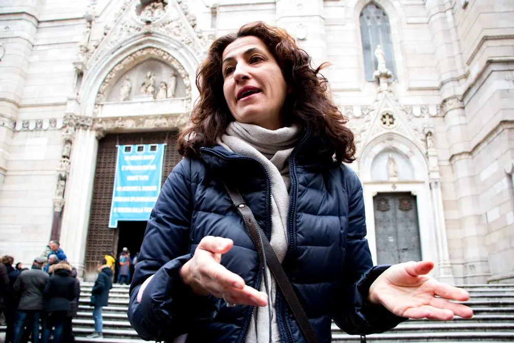 Context Travel Naples Tour Guide Fiorella Squillante - Awesome Naples Walking Tour with Coffee and Pizza