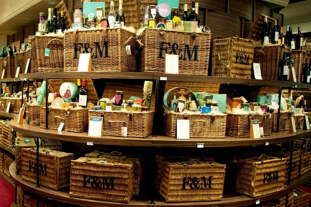 Hampers at Fortnum and Mason - London Food Tour