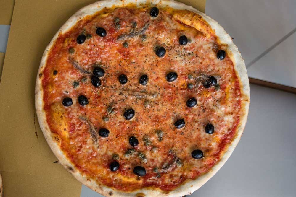Da Toto Pizzeria - Bologna Food Guide