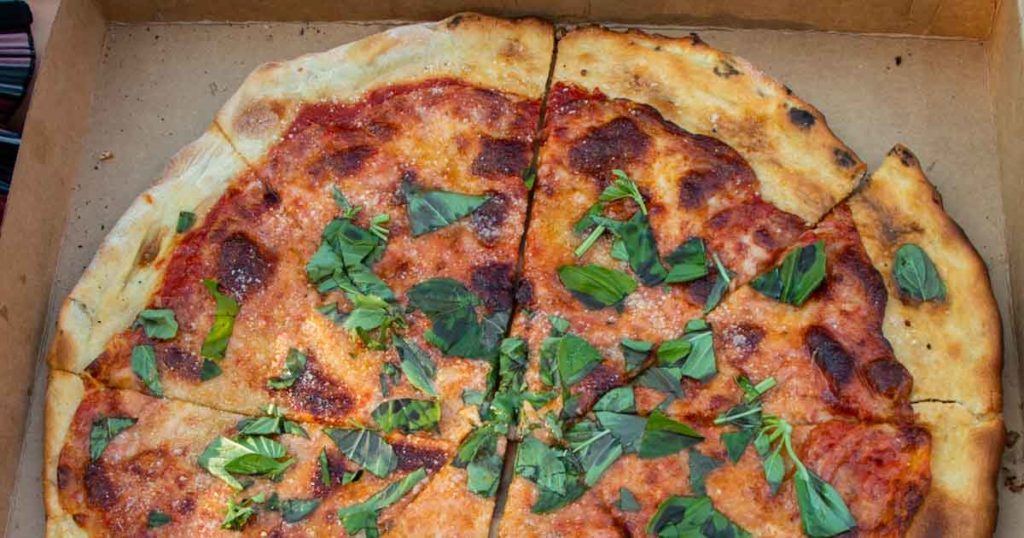 New York Pizza Guide - Social