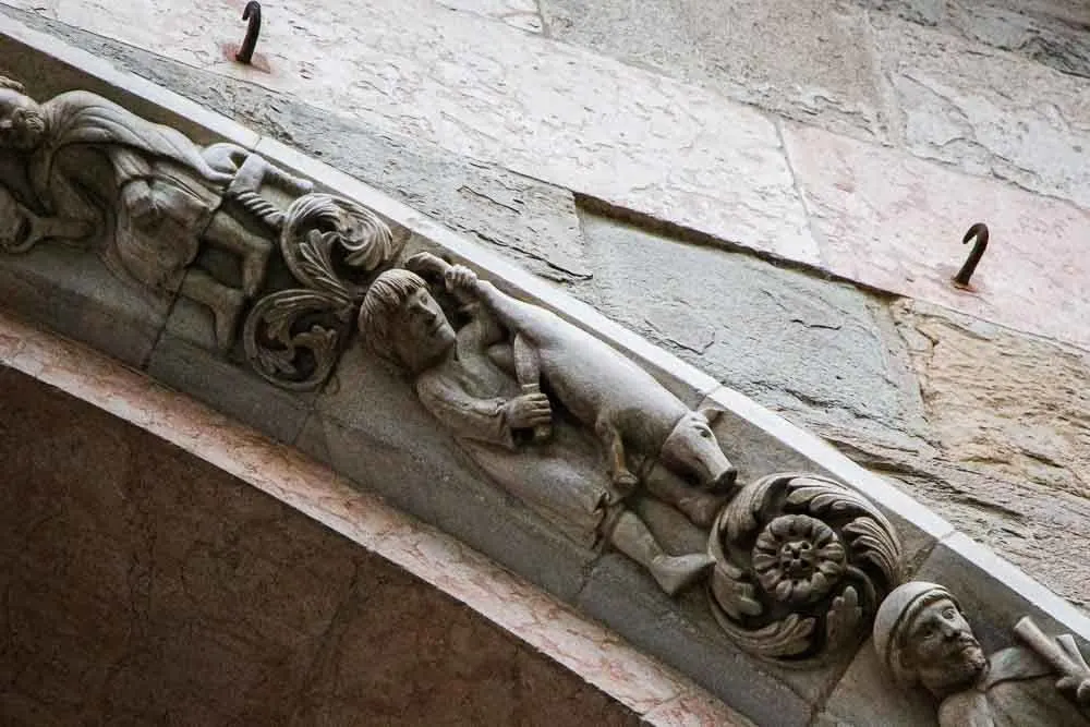 Carvings on Parma Cathedral