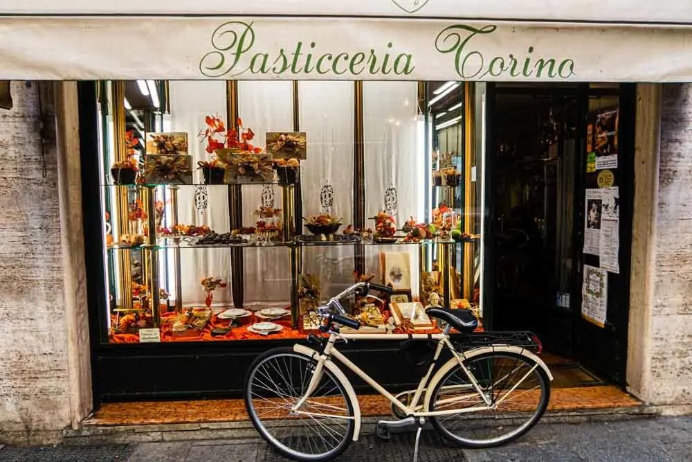 Pasticceria Torino in Parma