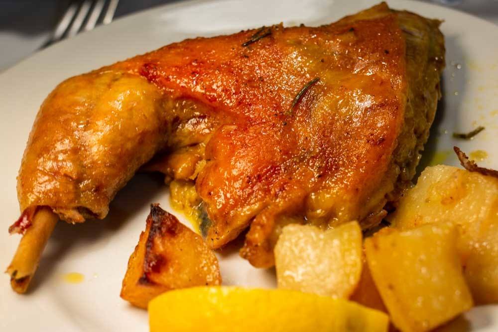 Roast Chicken and Potatoes at Osteria Ermes Modena in Modena