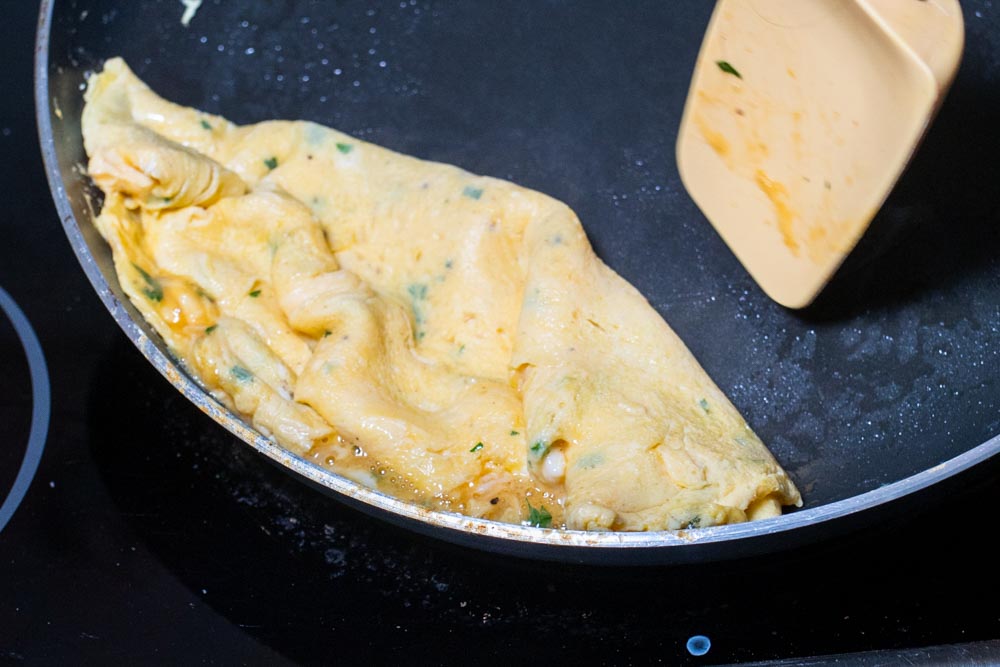 Rolled Omelette in Pan