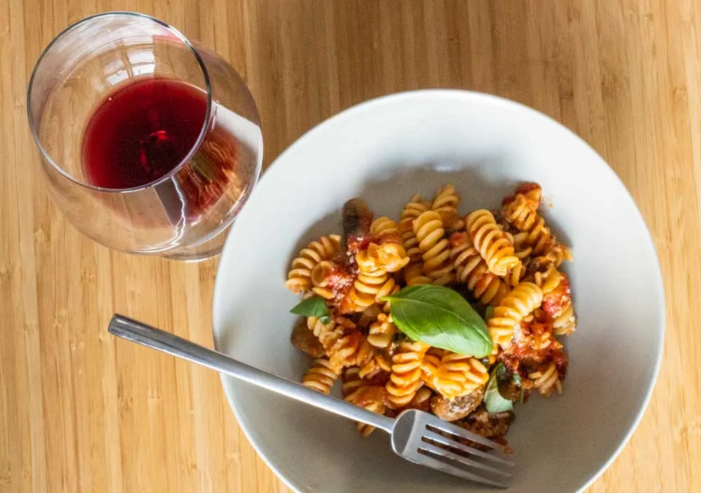 Mushroom Tomato Pasta with Fresh Basil with Wine