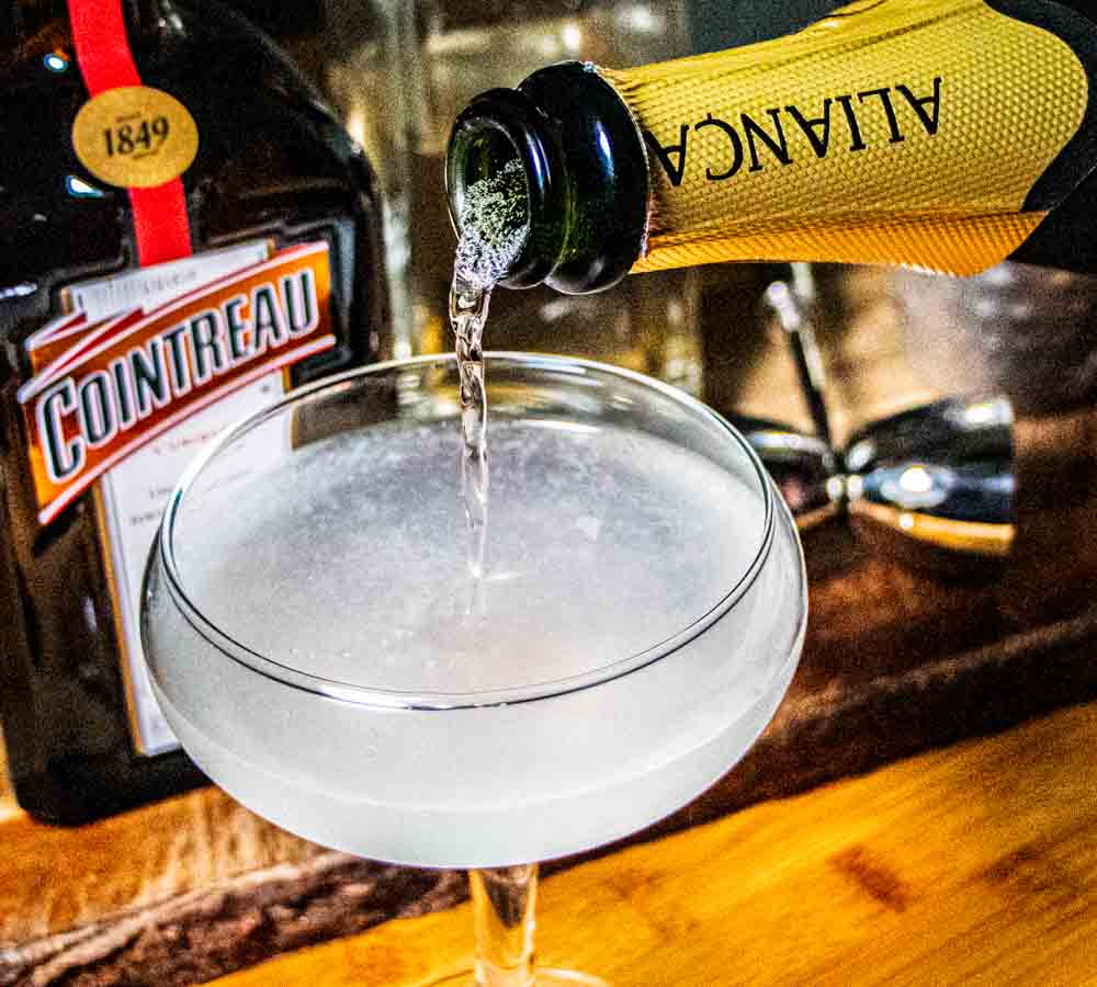 French 75 Recipe With Cointreau 2foodtrippers,How To Change A Light Socket Into An Outlet