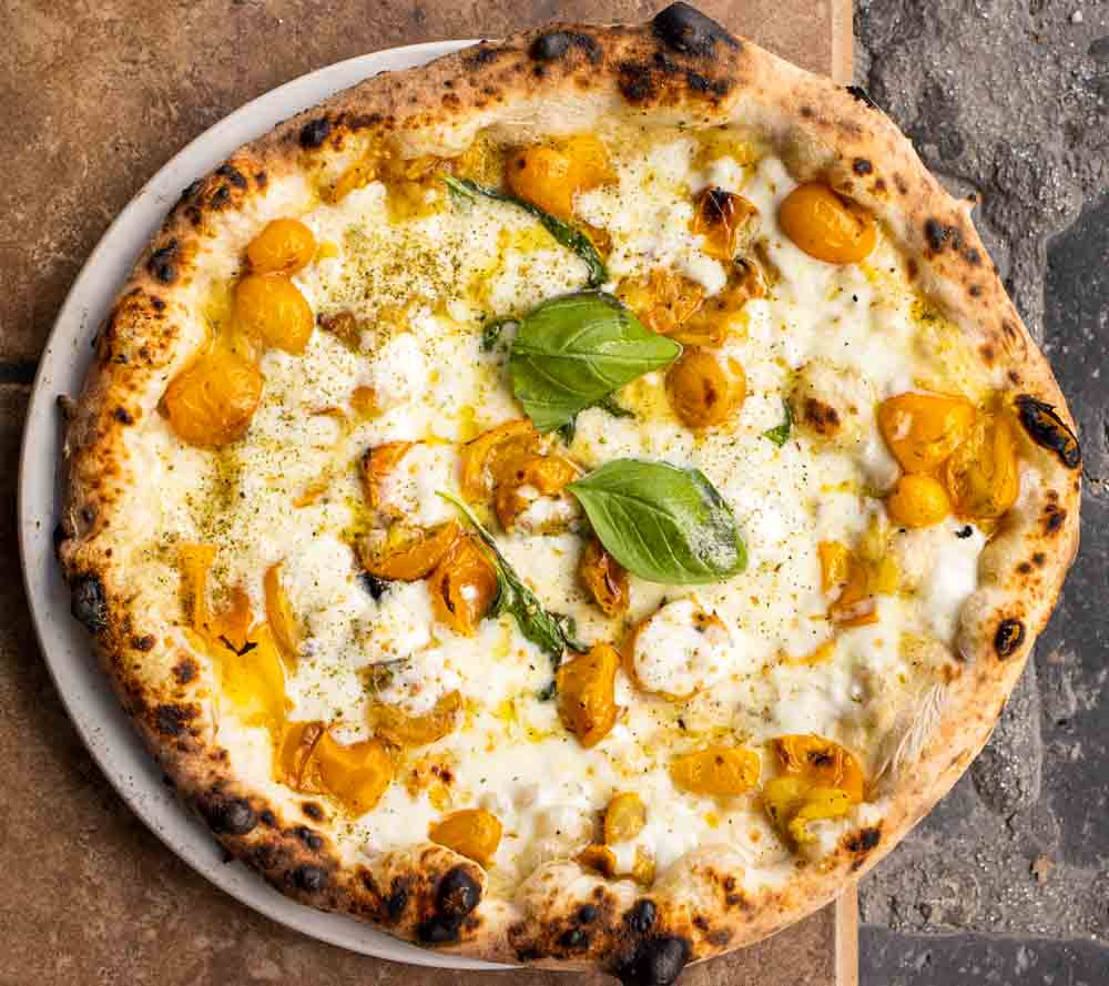 Il Sole della Sanita Pizza at Pizzeria Concettina ai Tre Santi in Naples