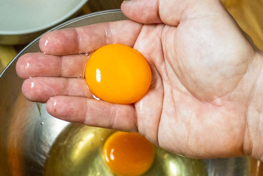Separating Egg Yolk