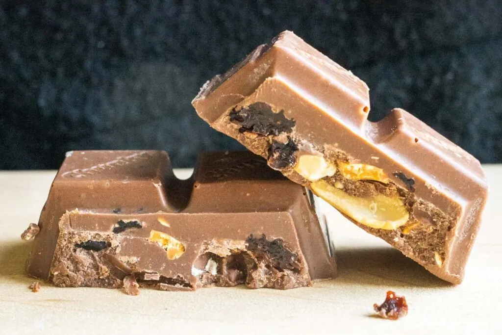 Chunky Chocolate Bar - Cross Section
