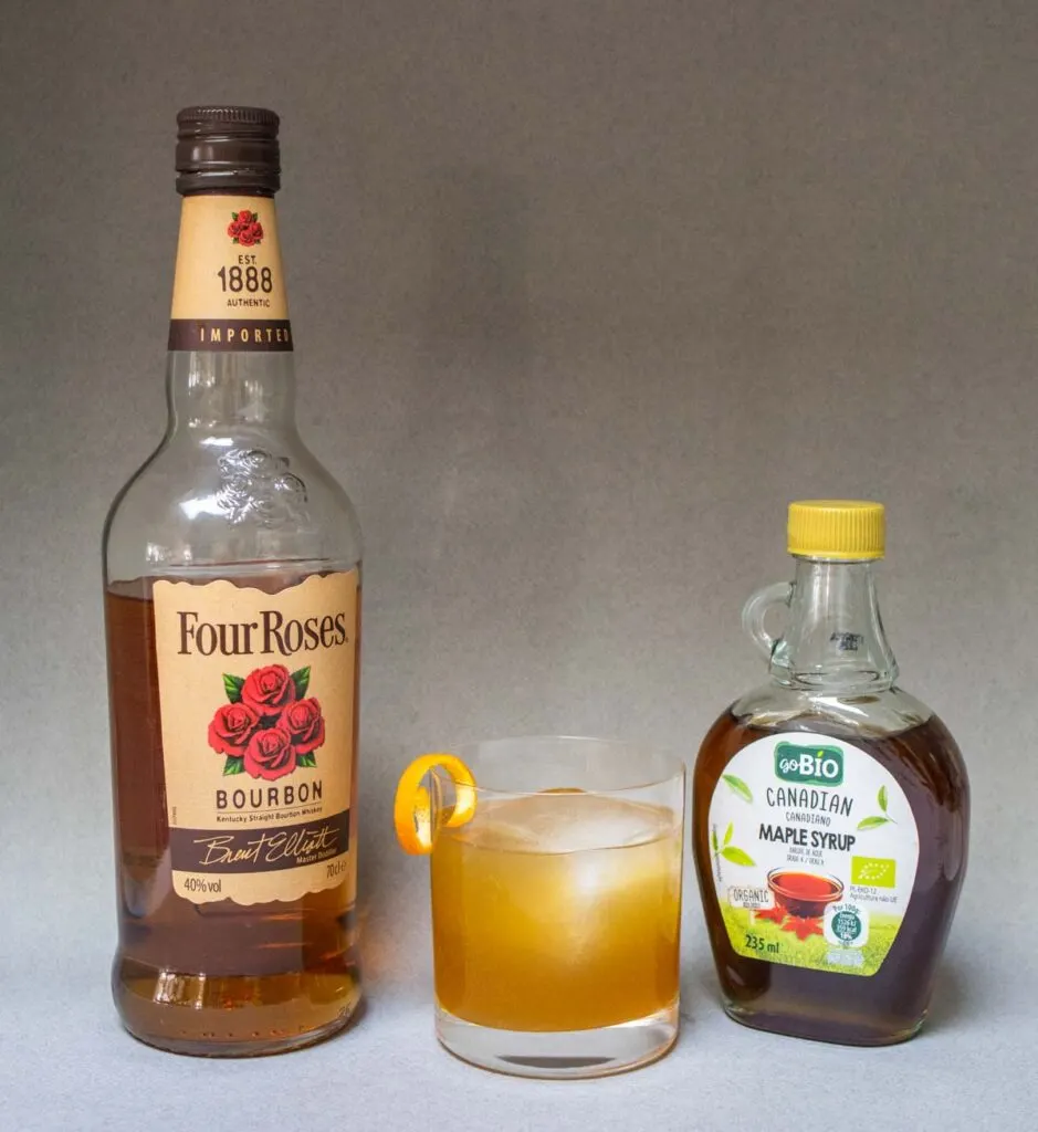Maple Bourbon Smash with Bourbon and Maple Syrup