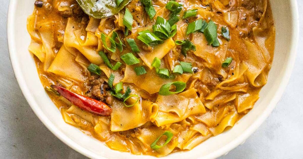 Thai Panang Curry Noodles - Social IMG