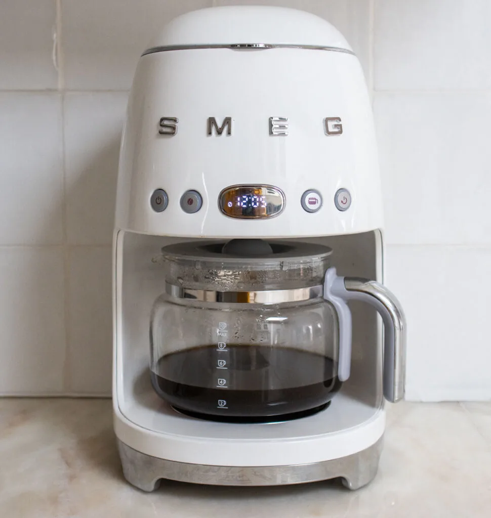 White SMEG Coffee Maker