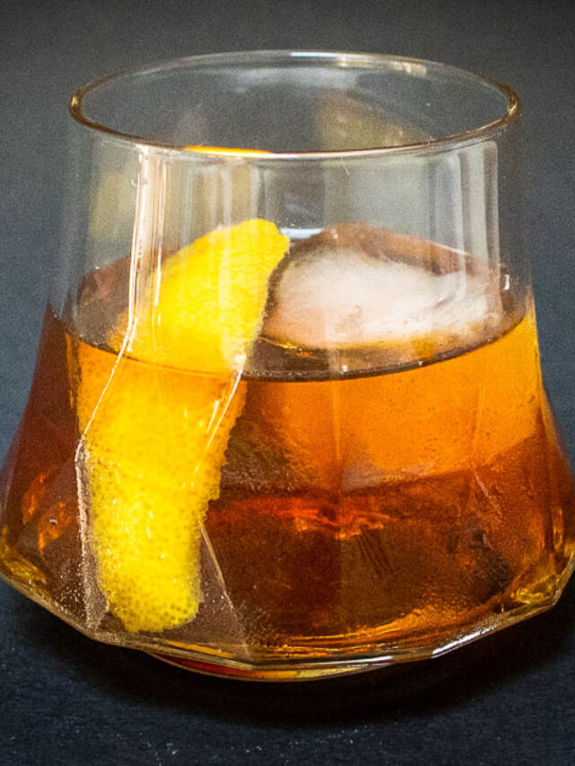 Easy Vieux Carre Cocktail Story