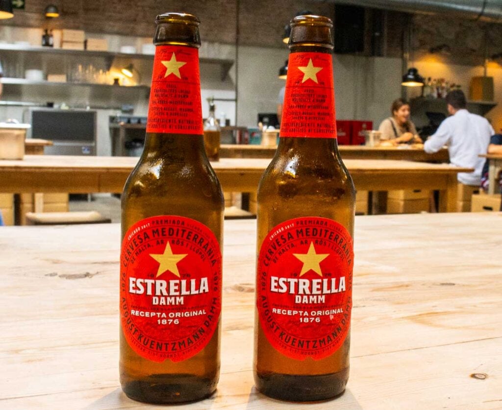 Beers at Parking Pizza in Barcelona