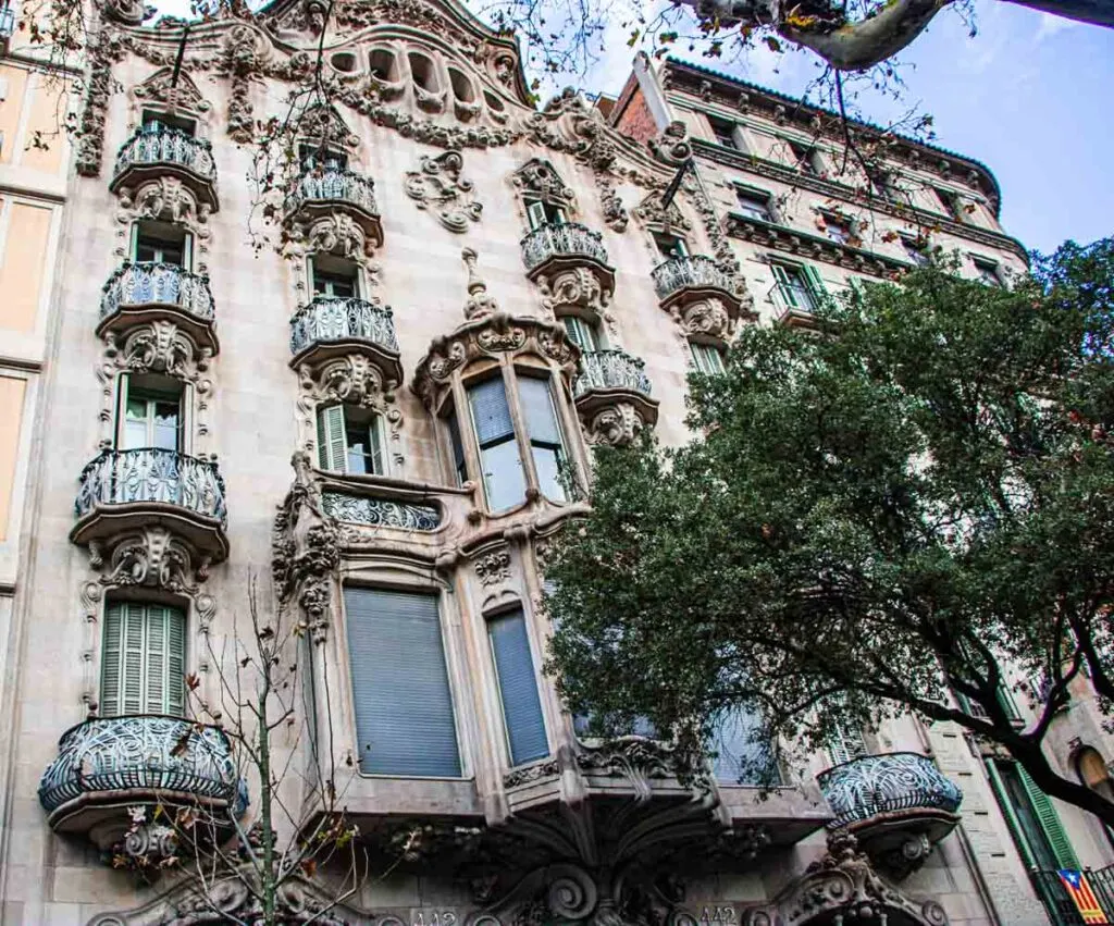Pretty Building in Barcelona