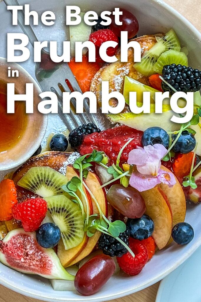 Pinterest image: photo of pancake dish with caption reading "Best Brunch in Hamburg"