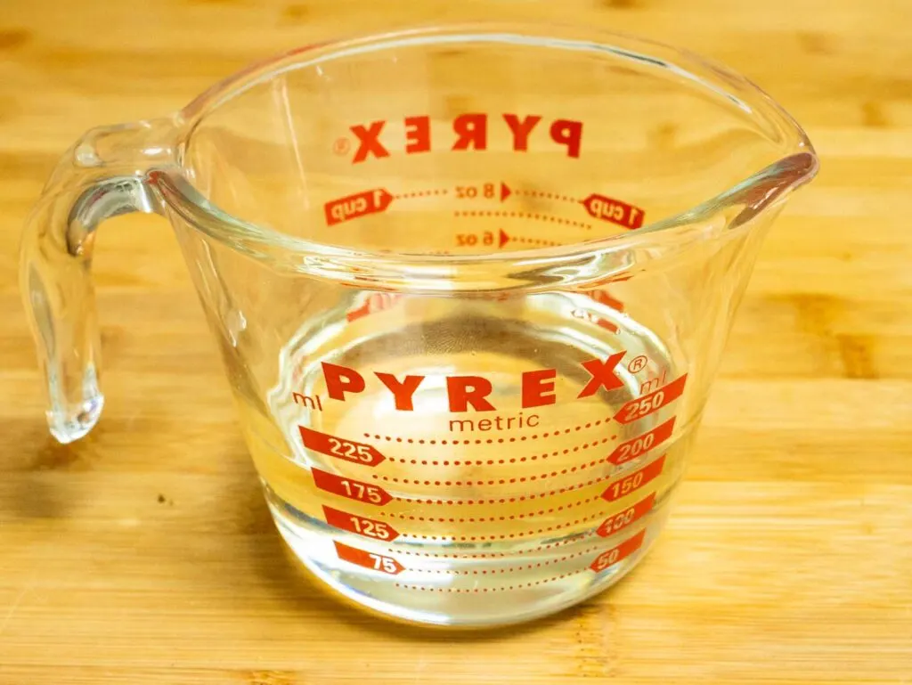 Vegetable oil in a measuring cup