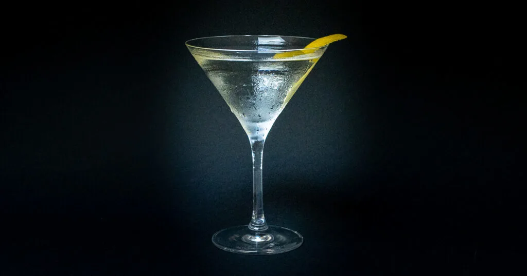 Vesper Martini - Social IMG