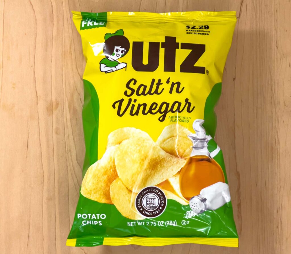 Utz Salt n Vinegar Chips Bag