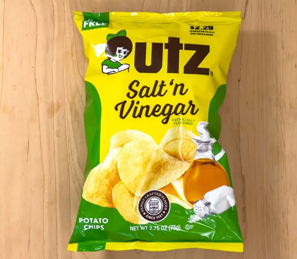 Utz Salt n Vinegar Chips Bag