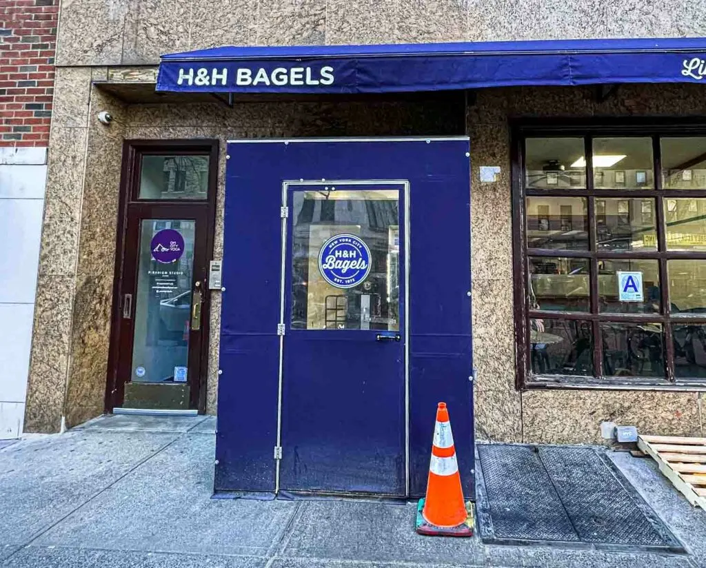 HH Bagel Shop in NYC