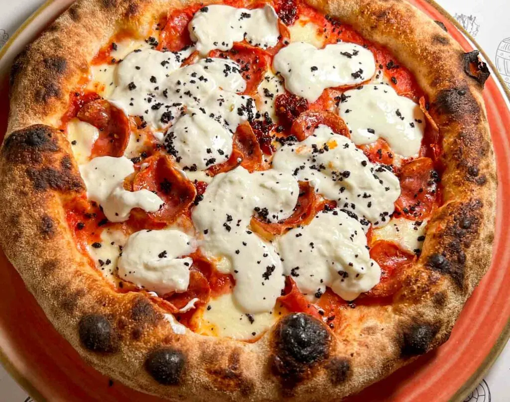 La Terra del Fuoco Pizza at Morso Pizzeria Bergamo in Bergamo