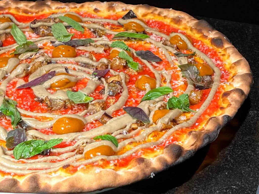Parmigiana Viaggiatrice Pizza at 180grammi in Rome