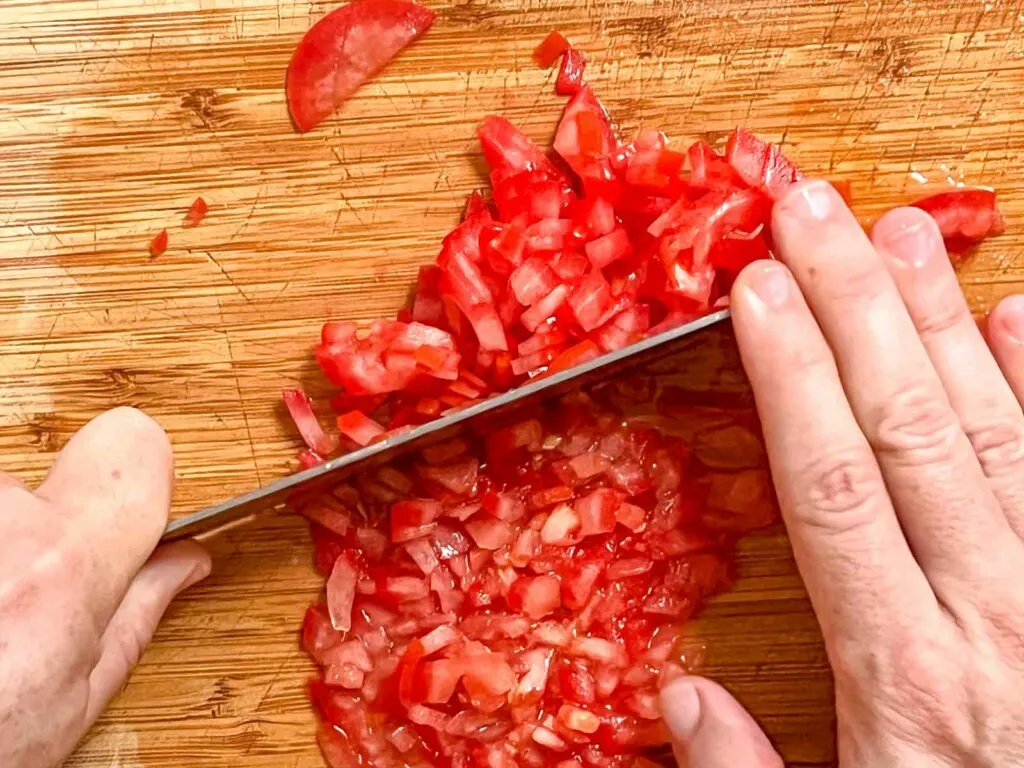 Dicing Tomatoes - Fine dice