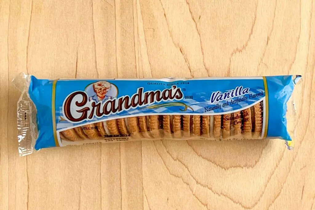 Grandmas Vanilla Sandwich Cookies in Package