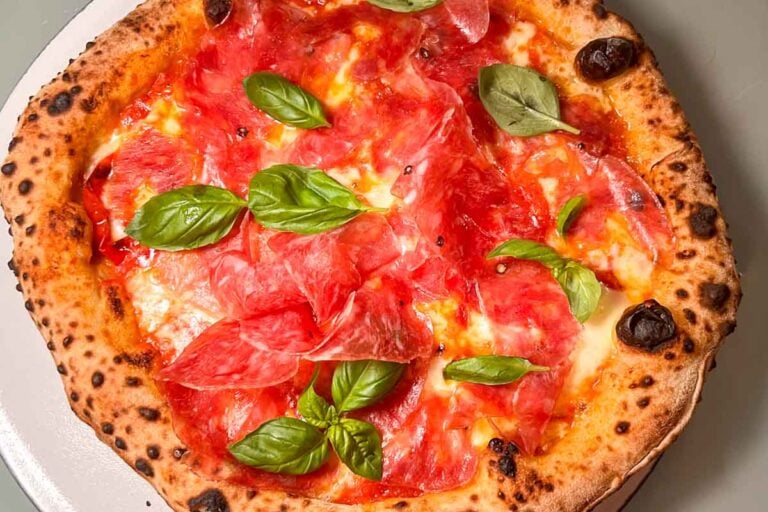 Diavola Vesuviana Pizza at at Confine in Milan