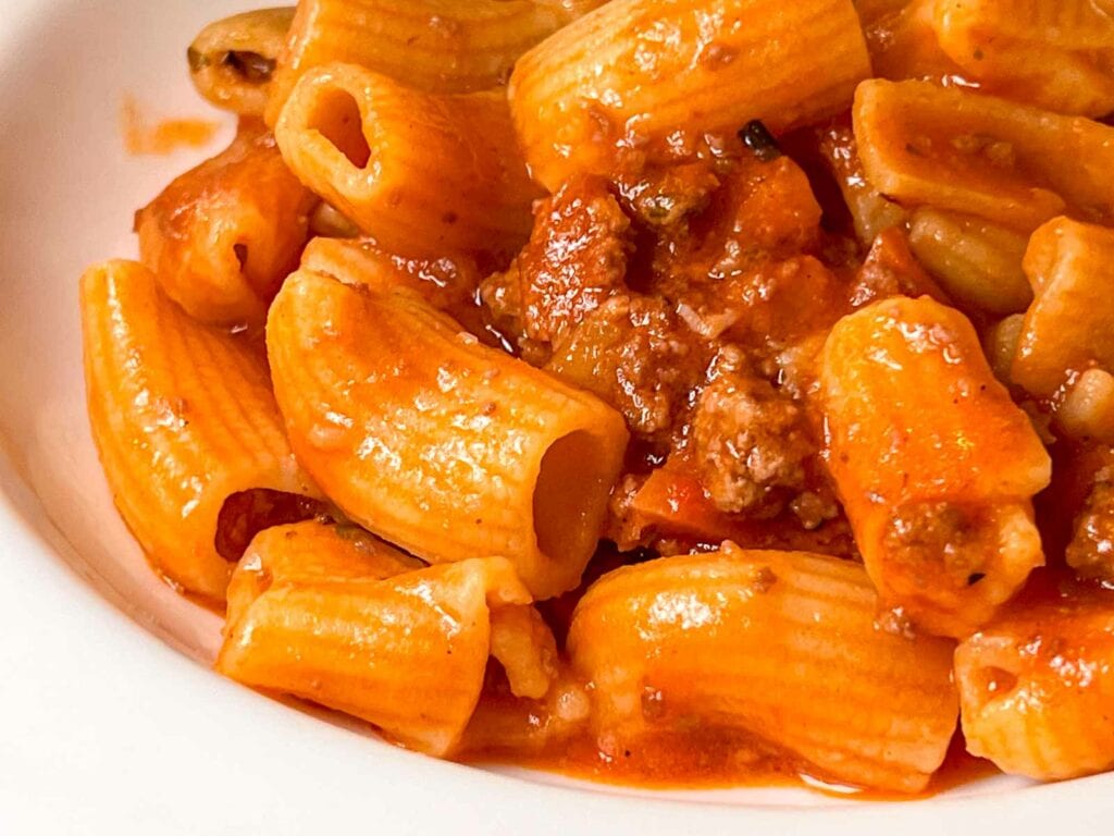 Pasta with Ragu at Trattoria Mirta in Milan