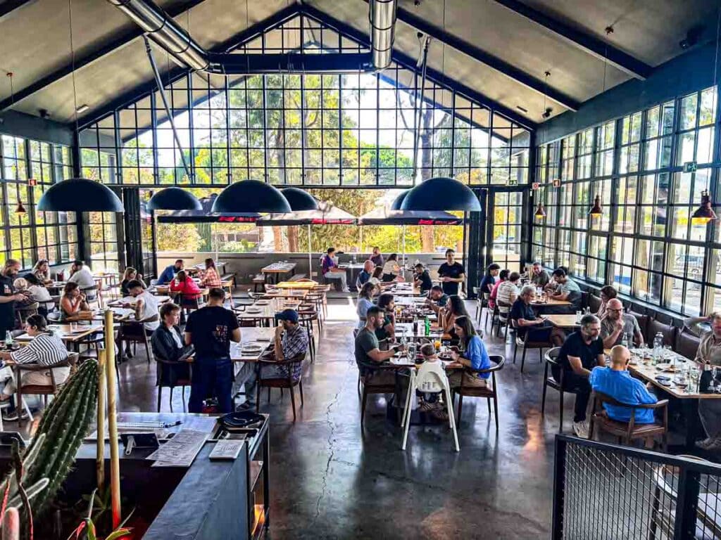 Dining Room at Kau Barbecue in Malveira