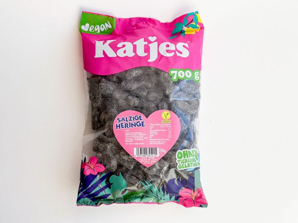 Katjes Salzige Heringe Candies in Package