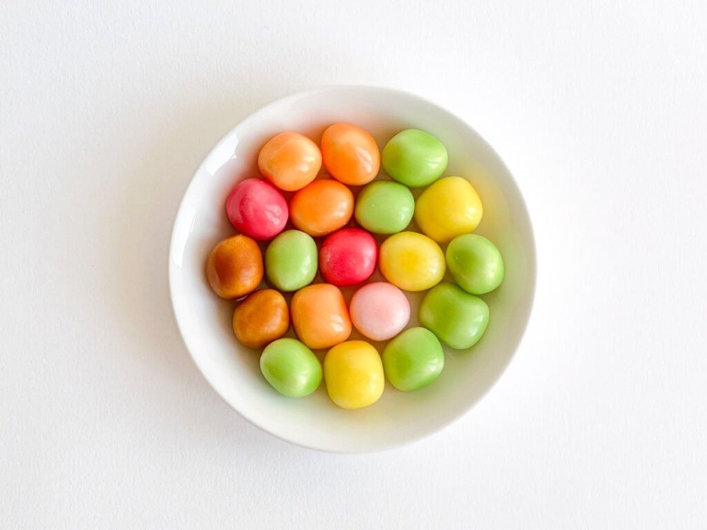 Maoam Pinballs in White Bowl