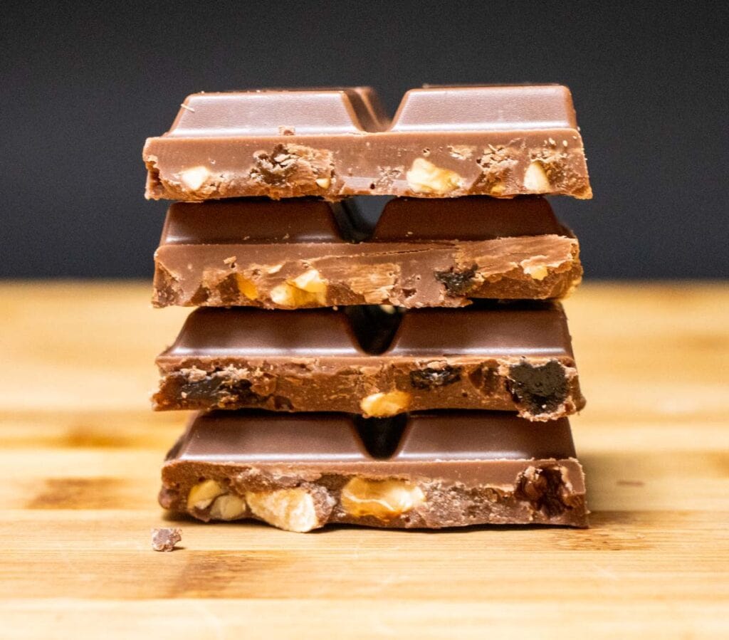Stacked Rum Uvetta e Nocciole Ritter Bar
